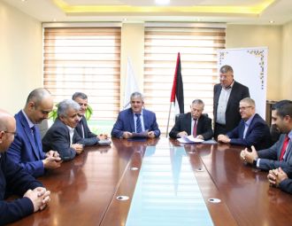جامعة بوليتكنك فلسطين والبنك الإسلامي الفلسطيني يوقعان …