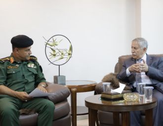 جامعة بوليتكنك فلسطين تستقبل وفداً من جهاز الأمن الوطني…